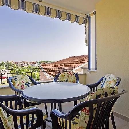 Lidia Ap5 Apartment